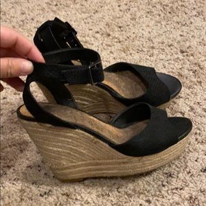 Wedge sandals